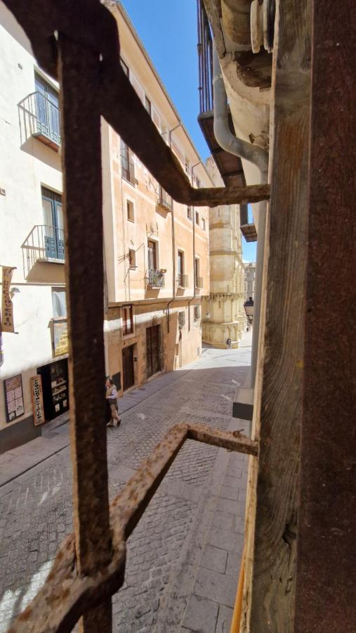 Appartamento Loft La Catedral De Casa Botes Cuenca  Esterno foto
